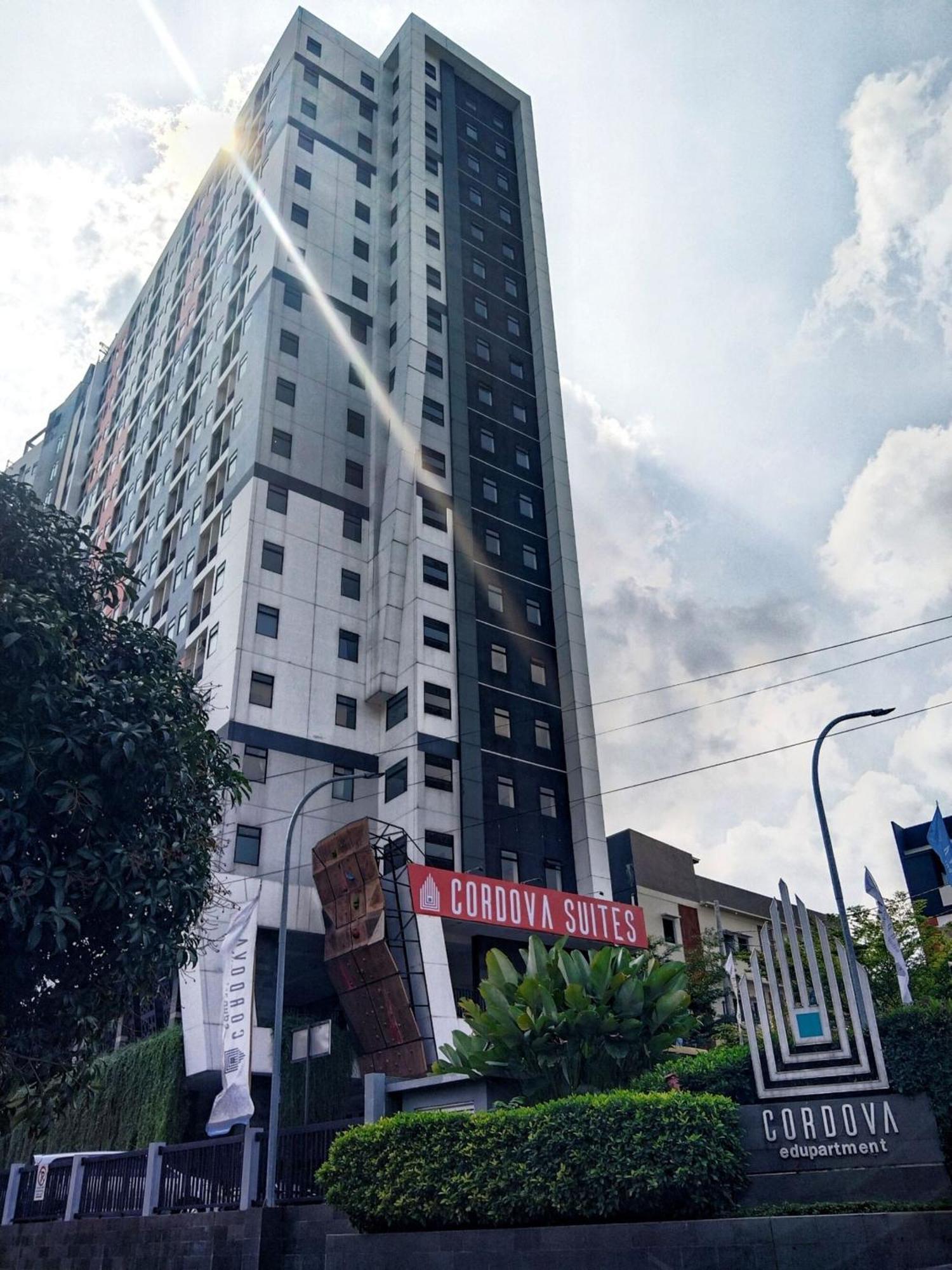 REVIVE Semarang Cordova Edupartment Suites Bagian luar foto