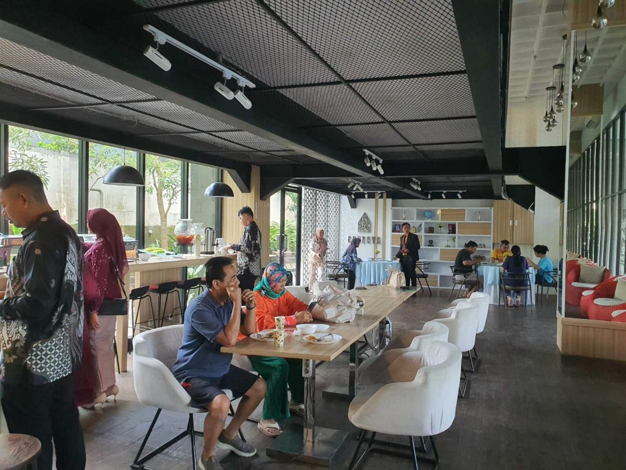 REVIVE Semarang Cordova Edupartment Suites Bagian luar foto